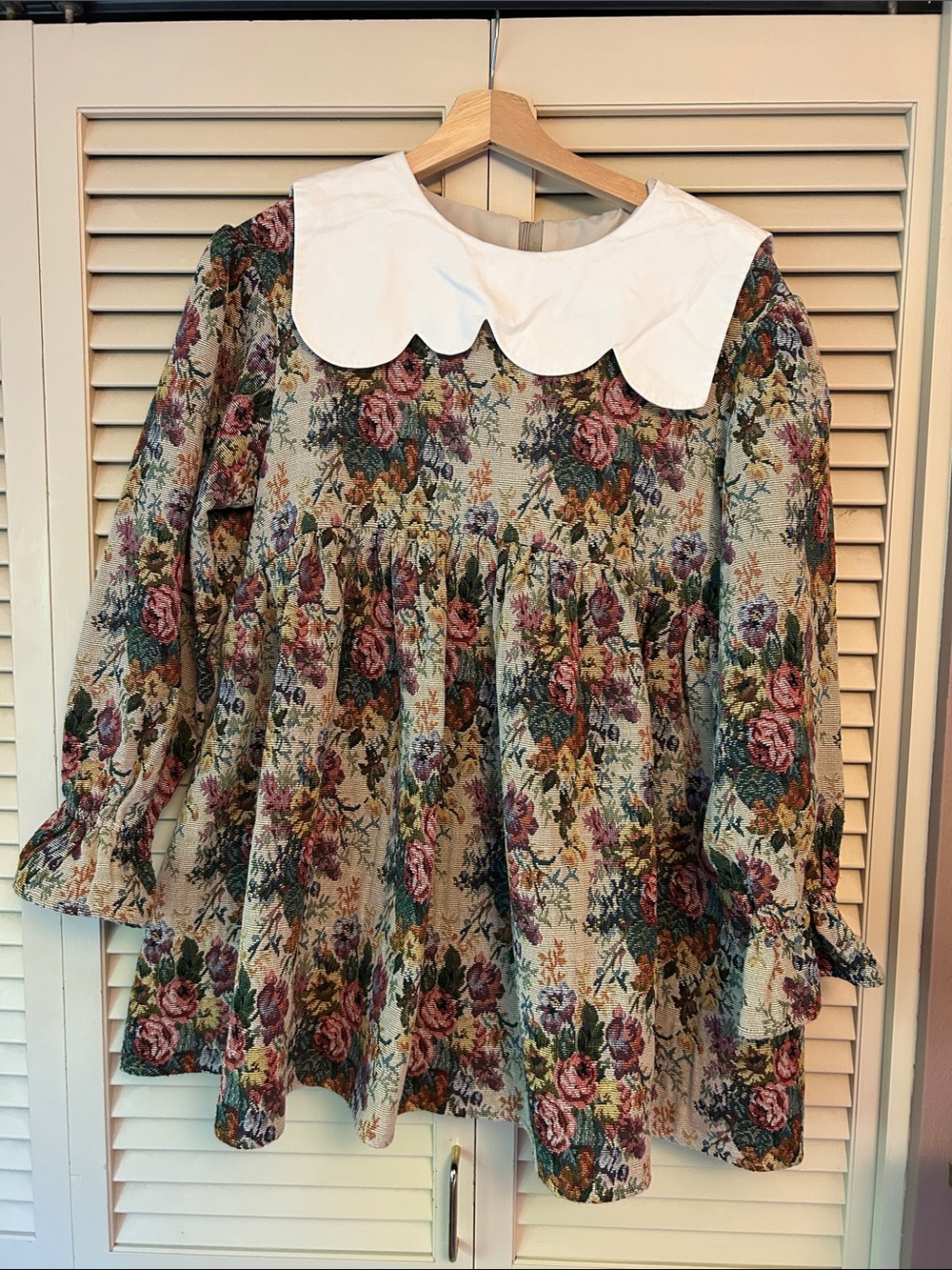 Floral Mini Dress with White Scalloped Collar